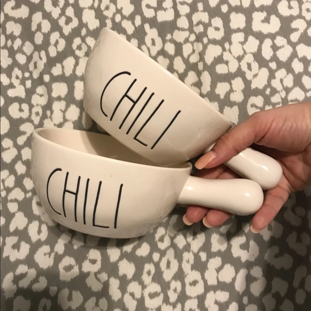Rae Dunn chili bowls